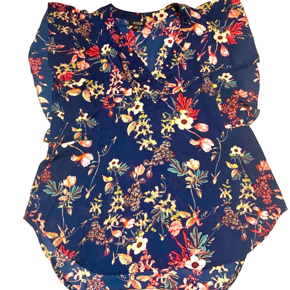 Gorgeous Women’s Top